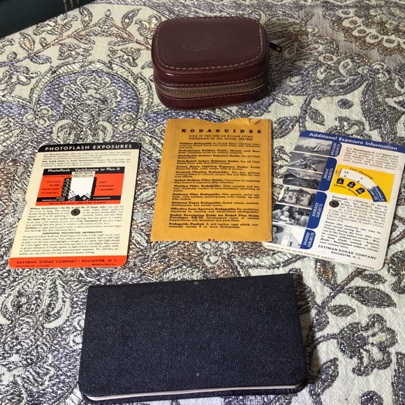Vintage GE light meter w/case photo data book Kodak indoor & outdoor guides 40s - Picture 6 of 7